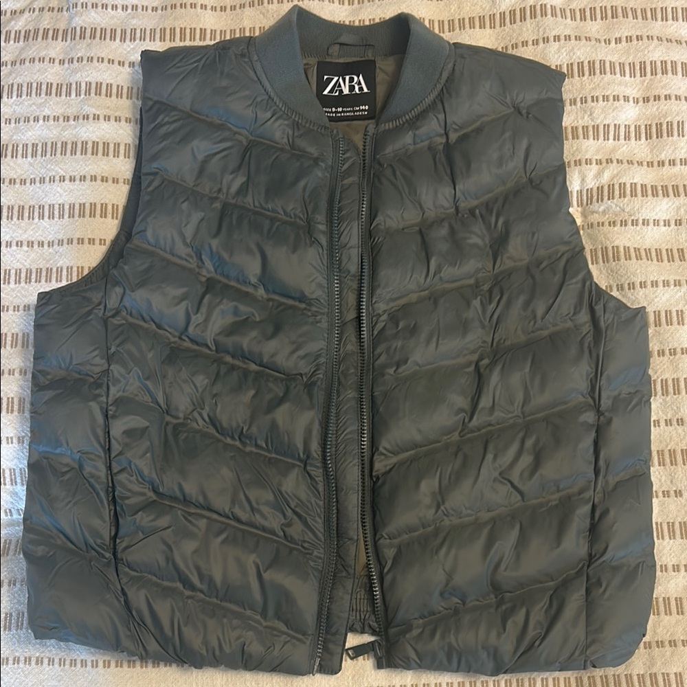 Zara Black Puffer Vest